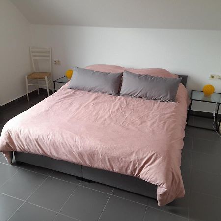 Uelsen Zum Hoambarg, Kitchen, Balcony, Bathroom מראה חיצוני תמונה
