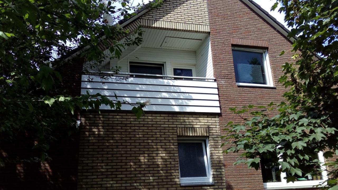 Uelsen Zum Hoambarg, Kitchen, Balcony, Bathroom מראה חיצוני תמונה