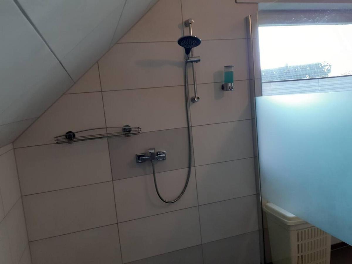 Uelsen Zum Hoambarg, Kitchen, Balcony, Bathroom מראה חיצוני תמונה